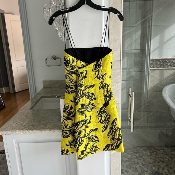 ALICE + OLIVIA Tayla Structured Jacquard Mini Dress - Picture 7 of 16